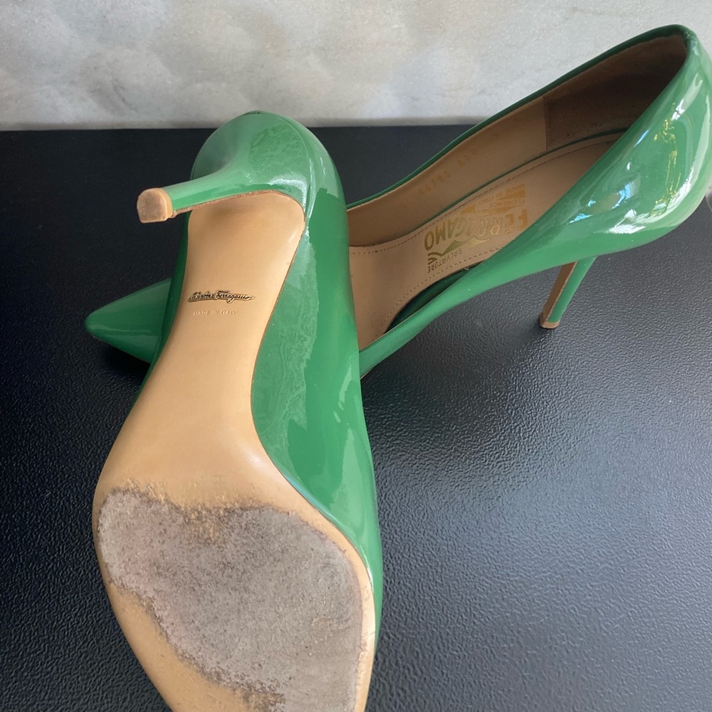 Green Ferragamo hills in size 10